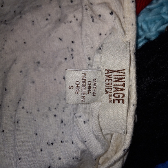 Blouse - Picture 2 of 2